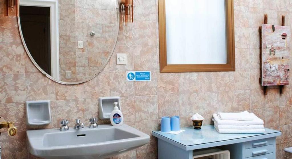 B&B Martini Florence Phòng bức ảnh
